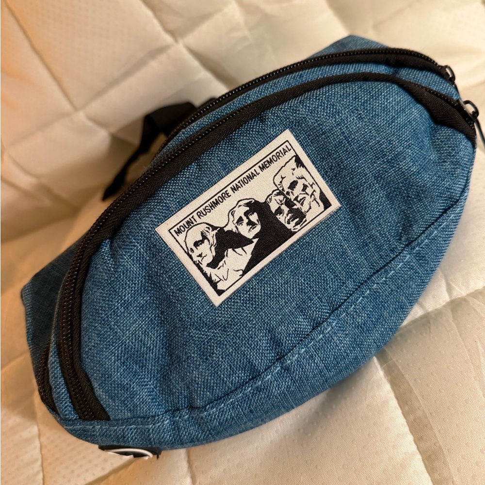 Blue Waist Bag / Fanny Pack - Mount Rushmore Patch